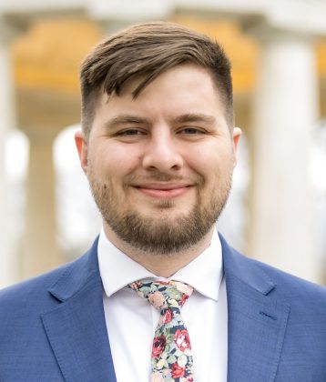 Colin Berry headshot.